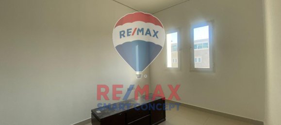 4 bedrooms Villa in Al Reef, UAE No. 39440 3
