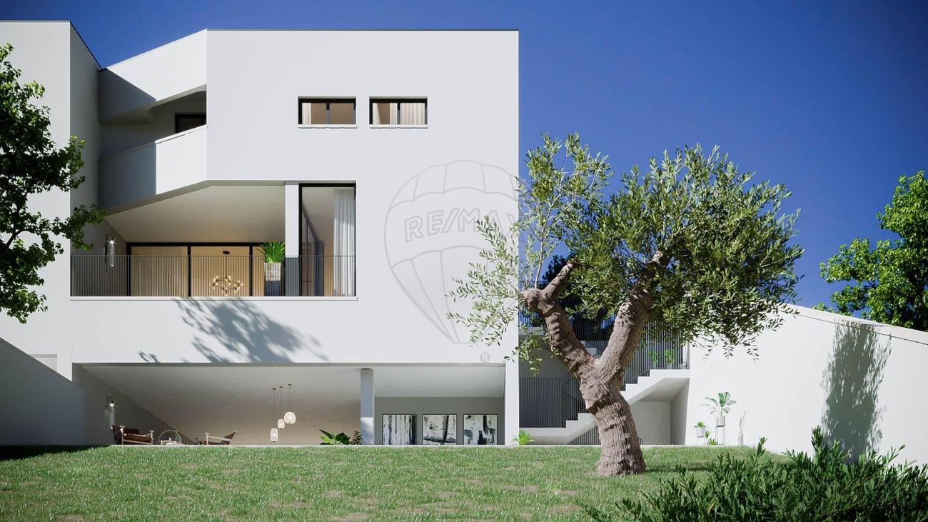 757m² Land in Guimaraes, Portugal No. 36016