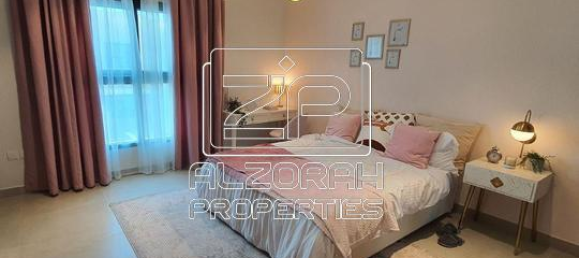 Villa de 4 dormitorios en Al Rahmaniya, UAE No. 9698 9