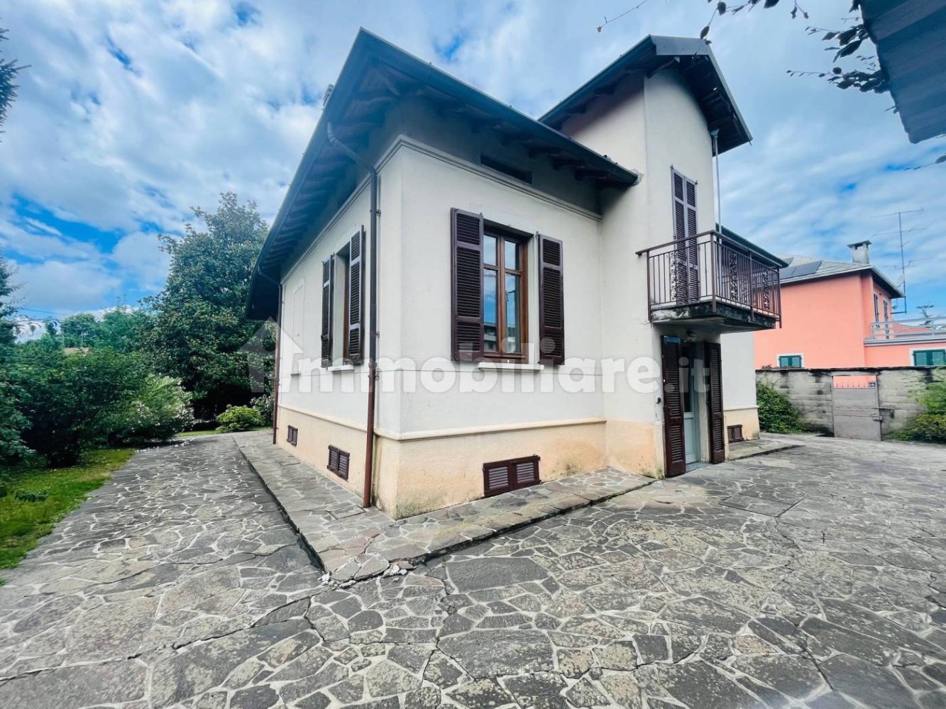 Вилла с 2 спальнями в Фино Морнаско, Италия № 337523