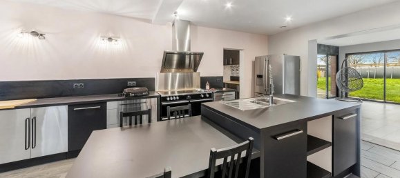 5 bedrooms House in Retiers, France No. 43917 22