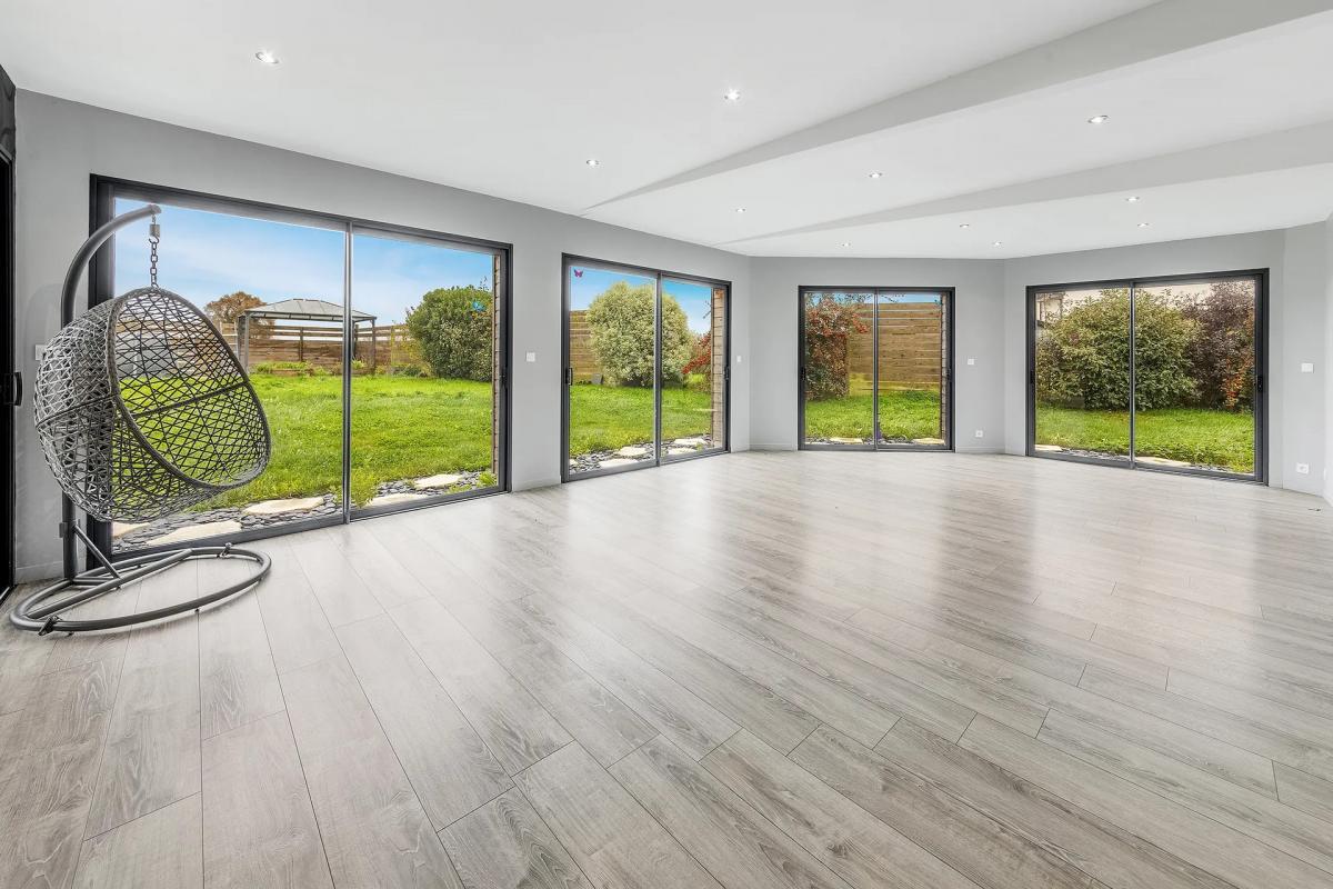 5 bedrooms House in Retiers, France No. 43917