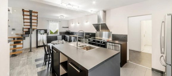 5 bedrooms House in Retiers, France No. 43917 12