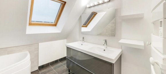 5 bedrooms House in Retiers, France No. 43917 17