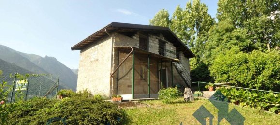 Casa de 3 habitaciónes en Santa Brigida, Italy No. 30742 10