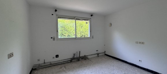 Casa de 5 dormitorios en Checy, France No. 248982 4