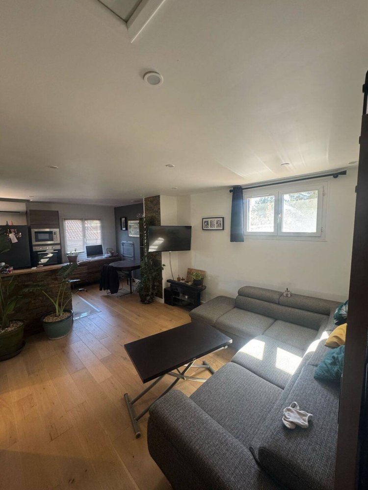 1 bedroom Apartment in Aubagne, France No. 334278