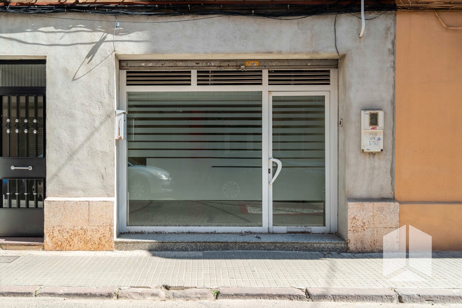 113m² Commercial property in Gava, Spain No. 141114