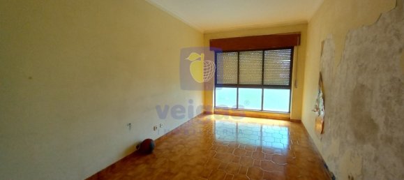 3 bedrooms Apartment in Barreiro, Portugal No. 214028 10