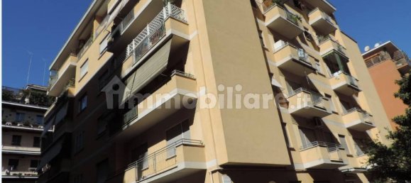 Apartamento de 2 dormitorios en Rome, Italy No. 294195 11