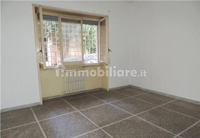 Apartamento de 2 dormitorios en Rome, Italy No. 294195
