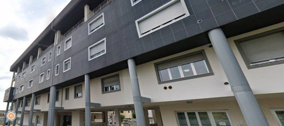 100m² Commercial property in Pontedera, Italy No. 76091 7