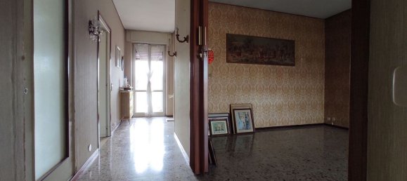 Apartamento de 4 divisões em Novara, Italy N.º 285667 8