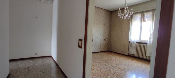 Apartamento de 4 divisões em Novara, Italy N.º 285667 20