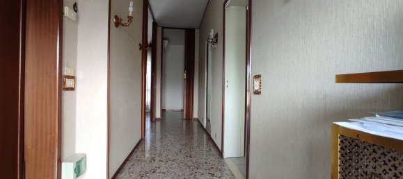 Apartamento de 4 divisões em Novara, Italy N.º 285667 14