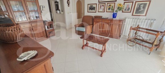 2 bedrooms Apartment in Assisi, Italy No. 294733 9