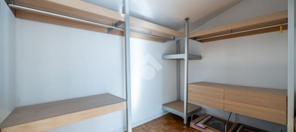 3 Schlafzimmer Penthouse in Langhirano, Italy, Nr. 54011 61