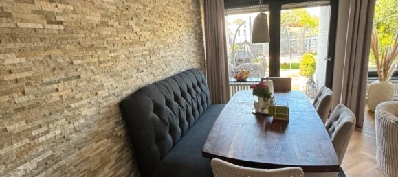 5 bedrooms Townhouse in Wesel, Germany No. 278379 4