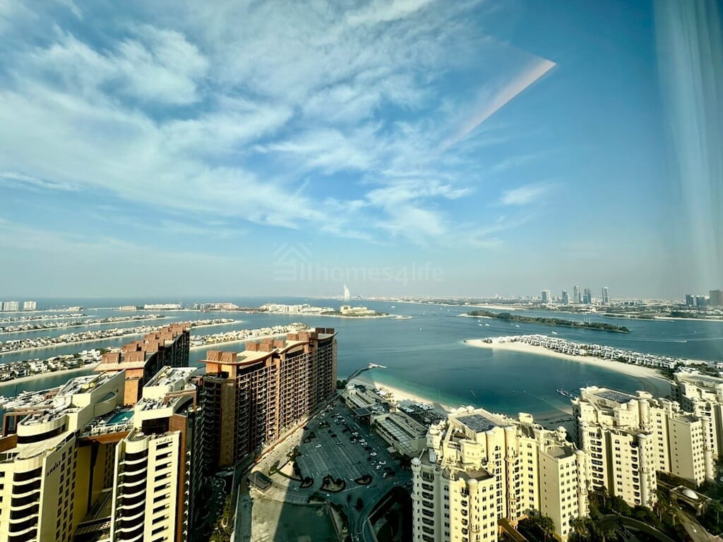 49m² Apartment in Palm Jumeirah, UAE No. 124385