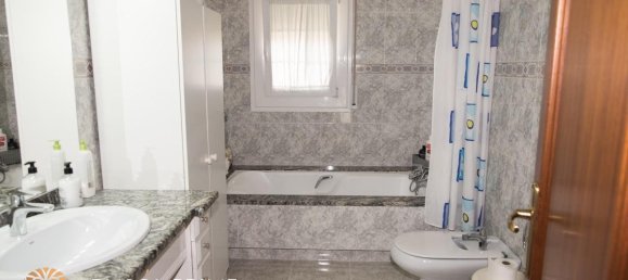 4 Schlafzimmer Haus in El Vendrell, Spain, Nr. 221 19