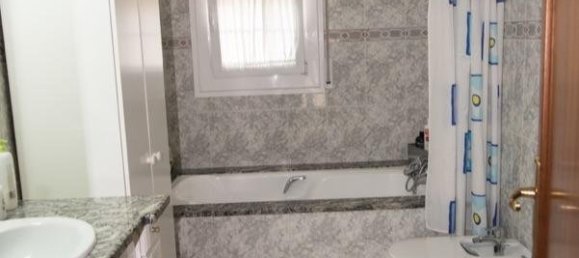 4 Schlafzimmer Haus in El Vendrell, Spain, Nr. 221 20