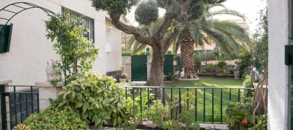 4 Schlafzimmer Haus in El Vendrell, Spain, Nr. 221 2