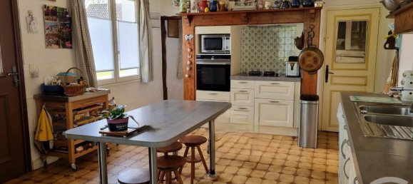 4 bedrooms House in Cormont, France No. 73554 6