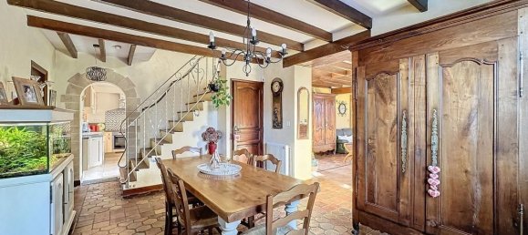 3 bedrooms House in Milly-la-Foret, France No. 147732 3