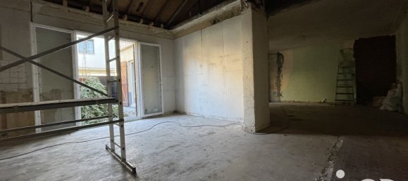 3غرفة شقة في Montreuil, France رقم 164379 9