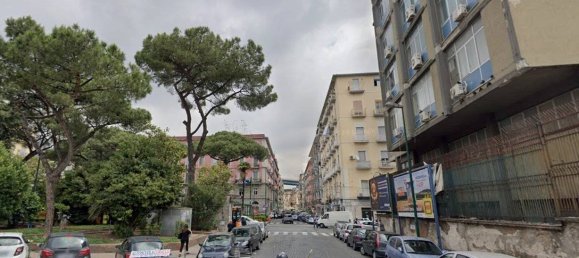 2 chambres Appartement à Naples, Italy No. 320078 4