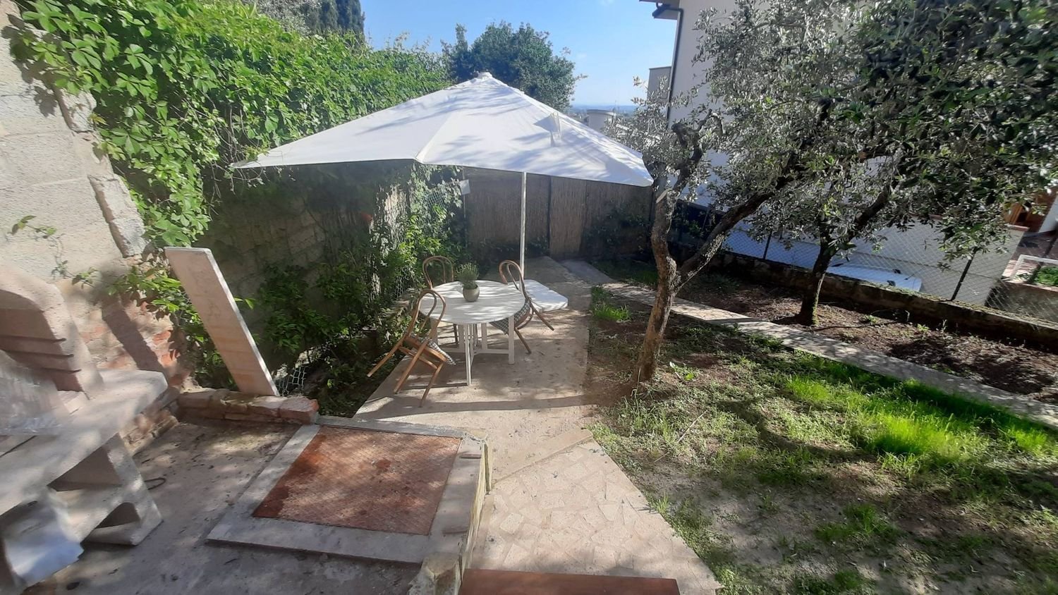 5 bedrooms Apartment in Monsummano Terme, Italy No. 357375