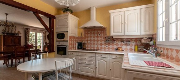 3 bedrooms House in Dordogne, France No. 293789 4