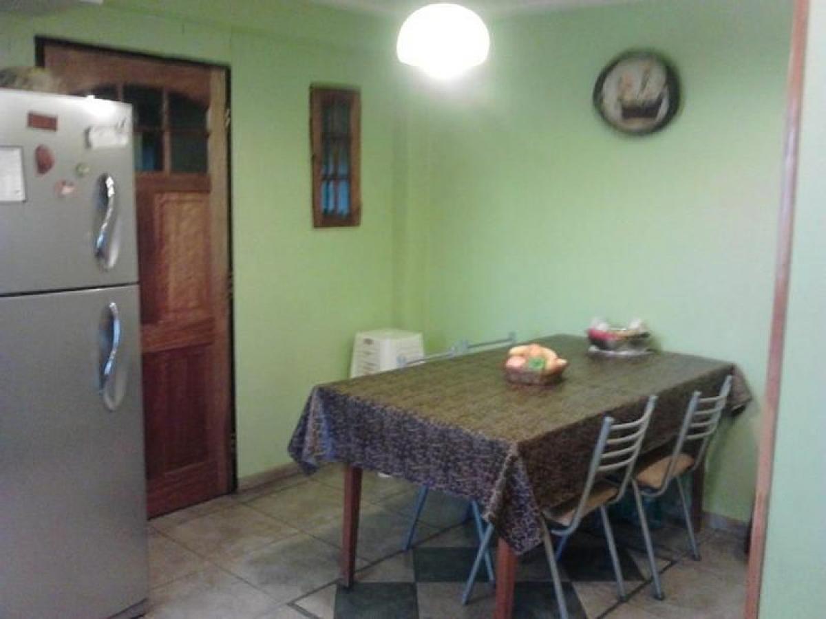 3 bedrooms House in Moron, Argentina No. 51648