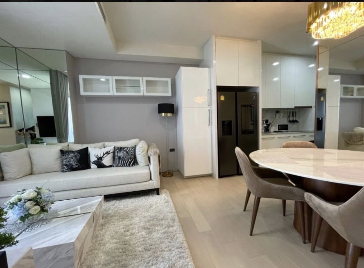 Apartamento com 3 quartos em condomínio em Khlong Toei, Thailand N.º 74323