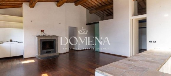 3 bedrooms Villa in Siena, Italy No. 274004 19