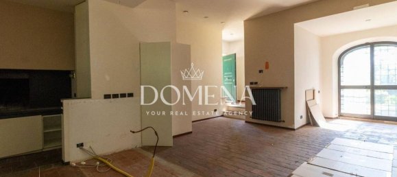 3 bedrooms Villa in Siena, Italy No. 274004 7