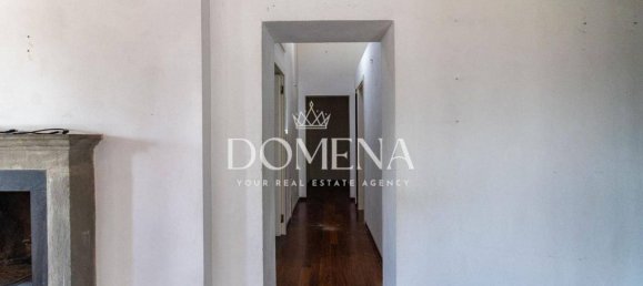 3 bedrooms Villa in Siena, Italy No. 274004 25