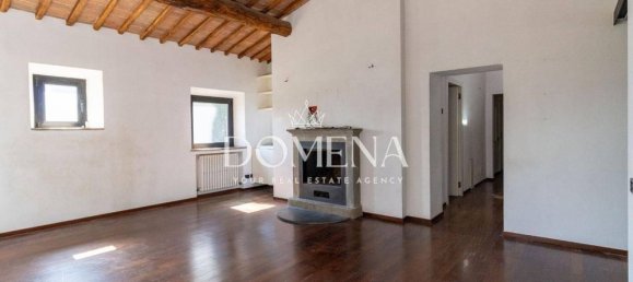 3 bedrooms Villa in Siena, Italy No. 274004 13