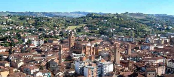 Apartamento de 5 habitaciónes en Alba, Italy No. 119282 11