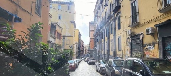 5 rooms Apartment in Naples, Italy No. 26507 19