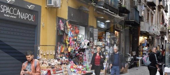 5 rooms Apartment in Naples, Italy No. 26507 18