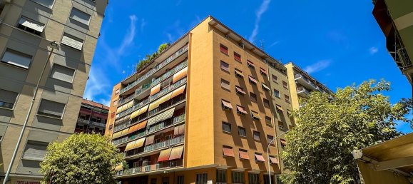 2 bedrooms Apartment in Rome, Italy No. 312728 2