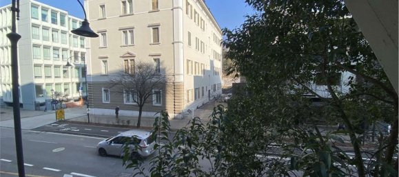 4 rooms Apartment in Trento, Italy No. 49103 4