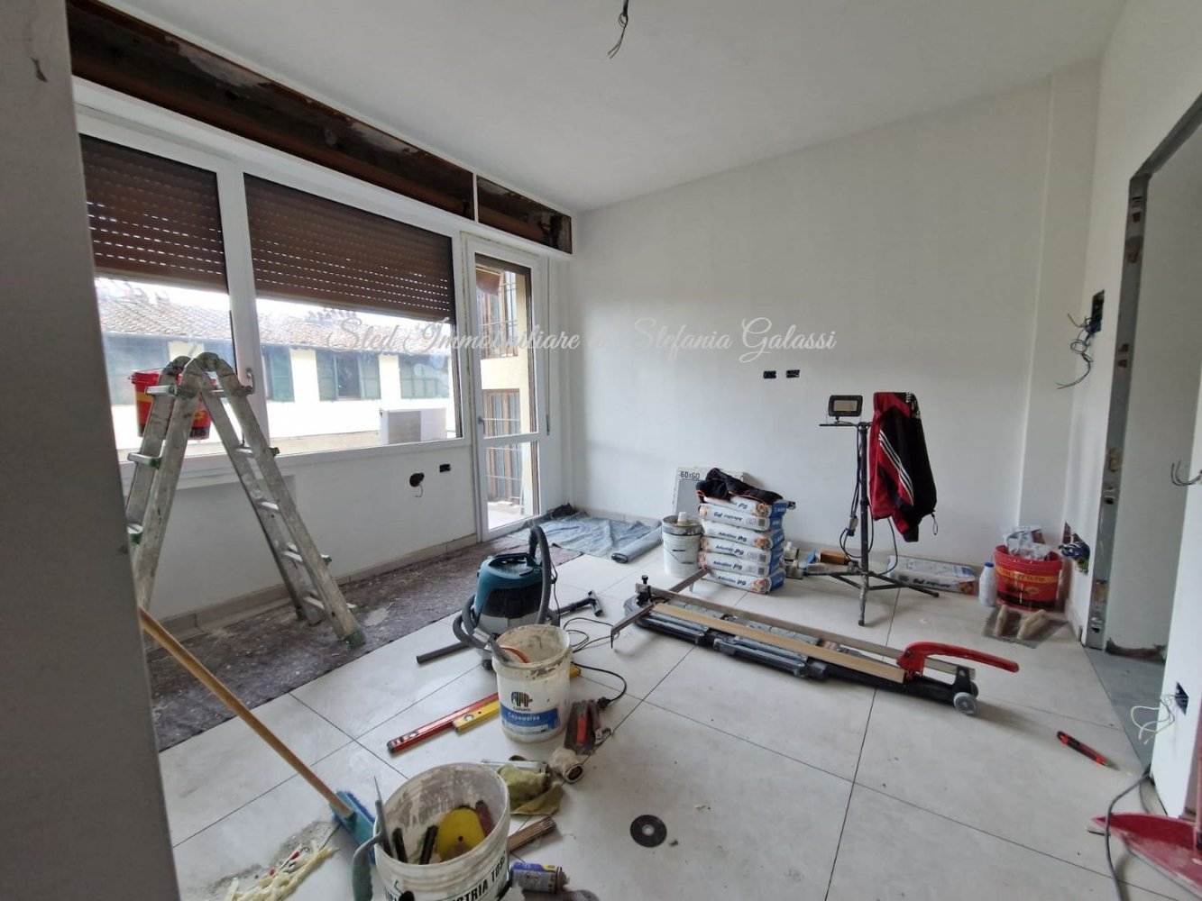 3 bedrooms Apartment in Florence, Italy No. 372792