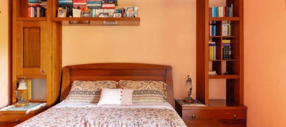 4 bedrooms Villa in Porto Valtravaglia, Italy No. 236124 11