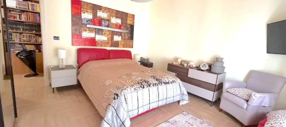 4-salle Appartement à Agrigento, Italy No. 26775 10