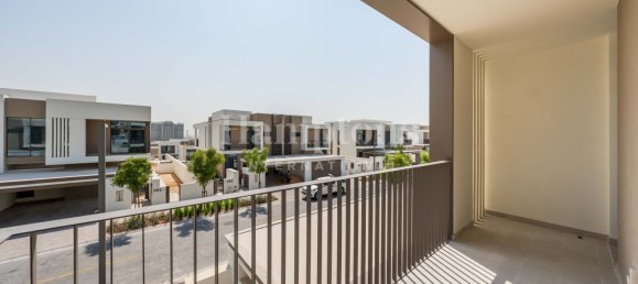 4 bedrooms Villa in Al Furjan, UAE No. 119808 13