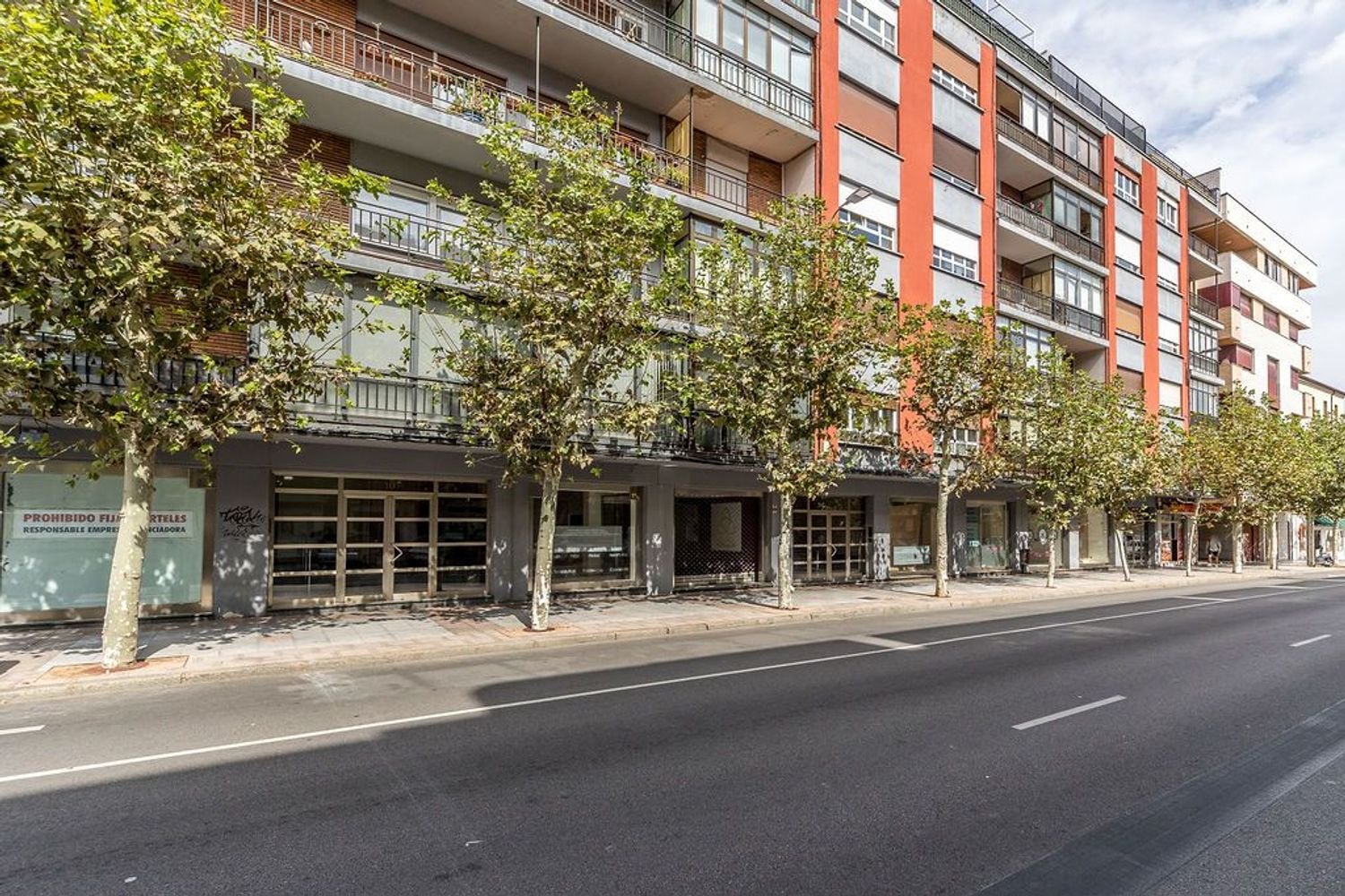 Imóvel comercial em Leon, Spain 1313 m² N.º 29004