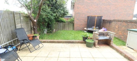 3 bedrooms Commercial property in Northolt, United Kingdom No. 13457 11