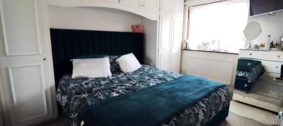 3 bedrooms Commercial property in Northolt, United Kingdom No. 13457 10